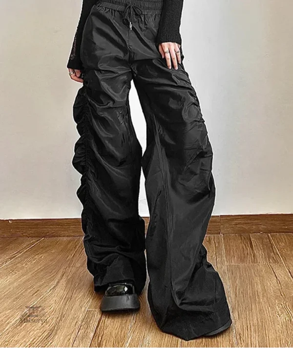 Pantalon Femme au style contemporain