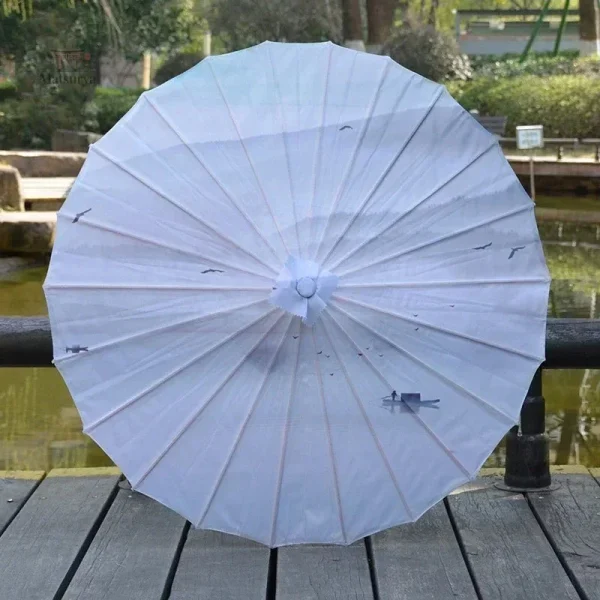 Parapluie artisanal japonais, motif classique