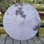 Parapluie japonais, pièce d'artisanat authentique
