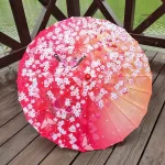 Accessoire traditionnel : parapluie japonais en papier naturel