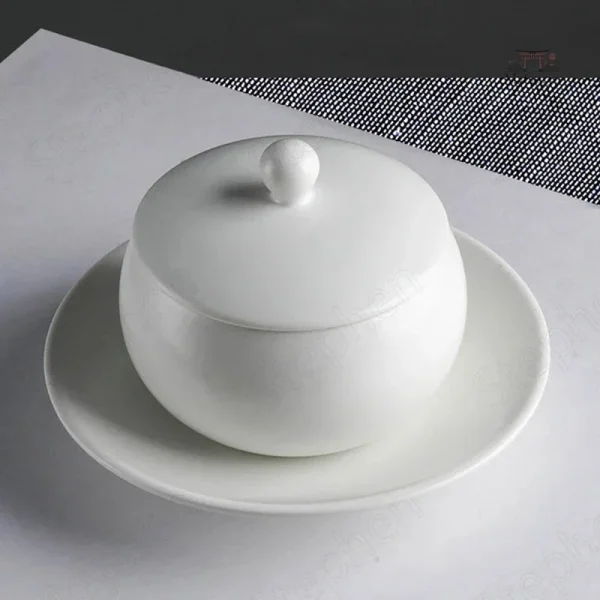 Bol blanc en céramique au style japonais