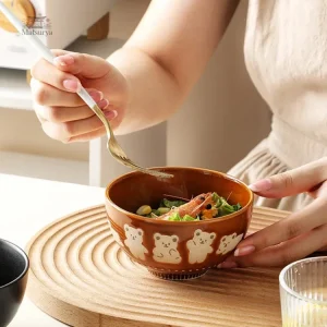 Bol japonais décoré d'un ours mignon