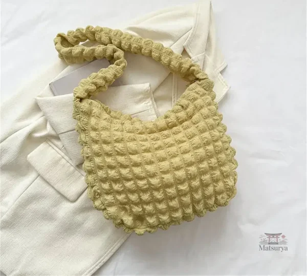Accessoire féminin japonais, parfait pour toutes occasions