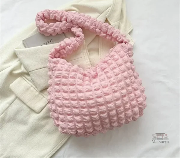 Petit sac japonais tendance, alliant style et fonctionnalité