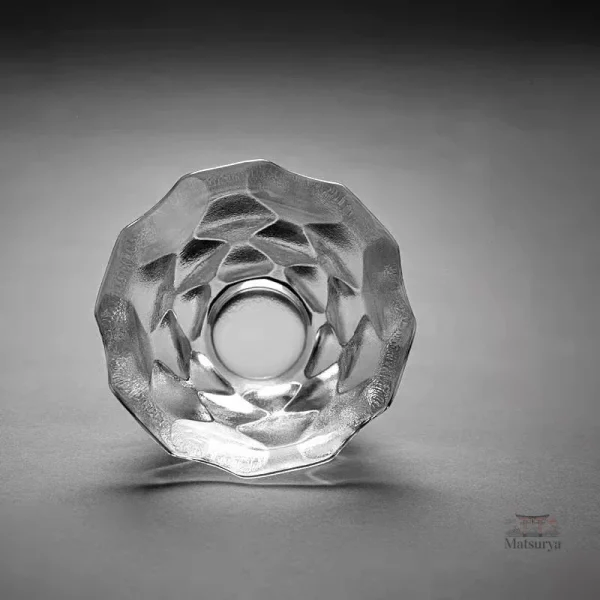 Design élégant de verre à saké japonais