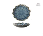 Assiette fleur japonaise pour présentation raffinée