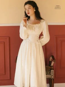 Robe Japonaise élégante et traditionnelle