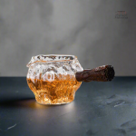 Théière en verre artisanale pour le thé