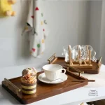 Service à thé japonais avec plateau élégant