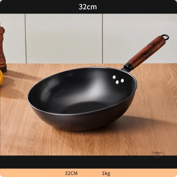 Wok en fonte pour un meilleur maintien de la chaleur