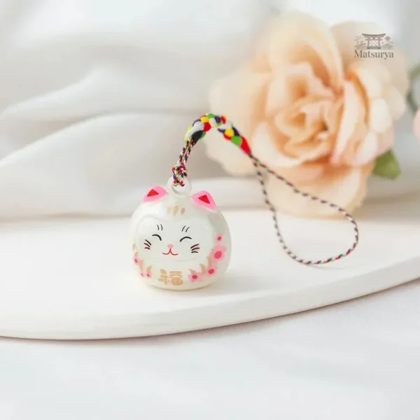 Porte-clés japonais avec motif de chat
