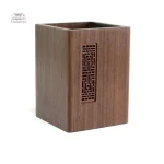 Cadeau japonais : porte-stylo en bois élégant