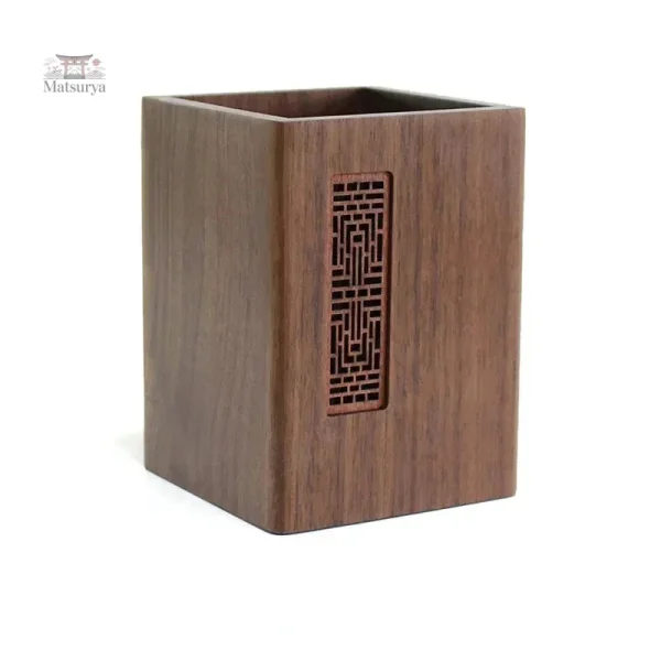 Cadeau japonais : porte-stylo en bois élégant