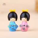 Kokeshi artisanale, poupée en bois peinte à la main