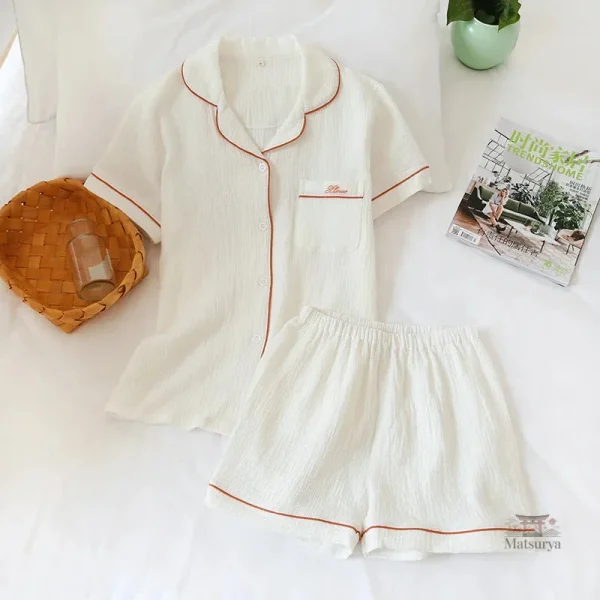 Ensemble pyjama court tendance asiatique