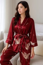 Pyjama femme motifs grues, style japonais