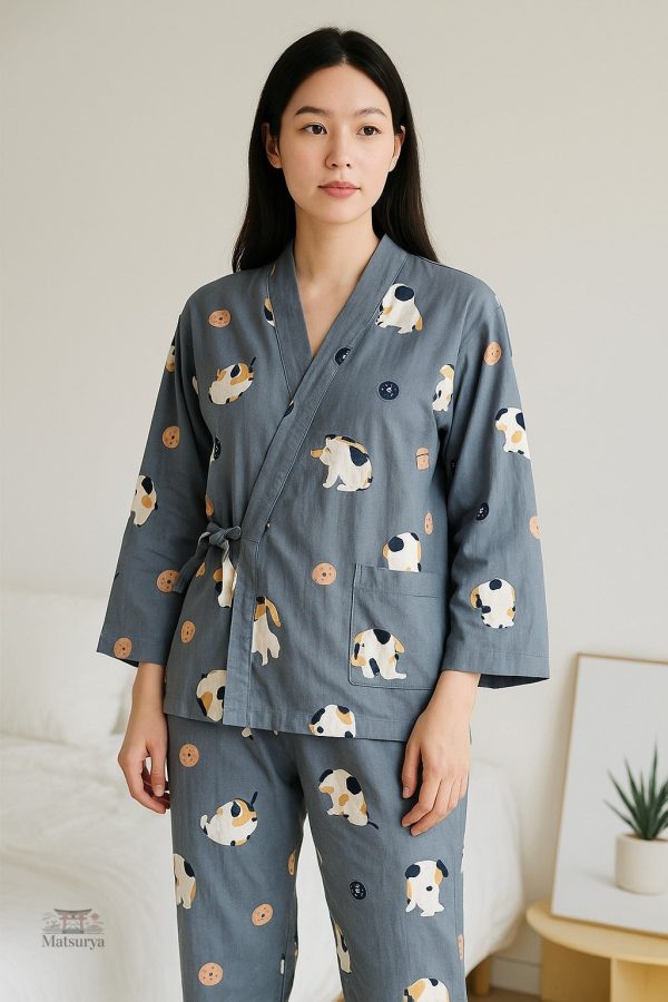 pyjama-japonais-femme-chat-1 Pyjama japonais femme avec motif de chat