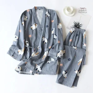 Pyjama confortable femme, inspiration japonaise chat