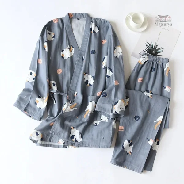 Pyjama confortable femme, inspiration japonaise chat