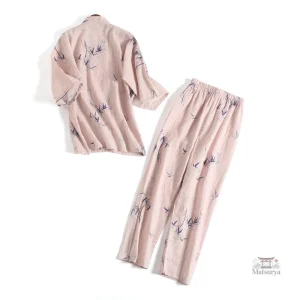 Vêtement de nuit japonais en rose pour femmes en bambou