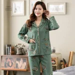 Pyjama Femme Japonais couleur verte, style confortable