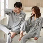 Pyjama moderne japonais pour femme