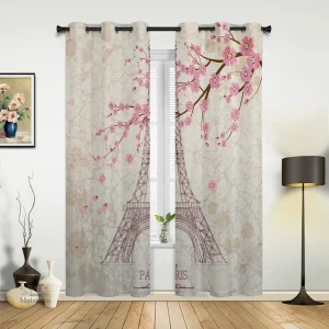 Fenêtre habillée avec un rideau Japonais moderne