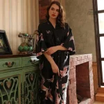 Robe de chambre asiatique en tissu doux
