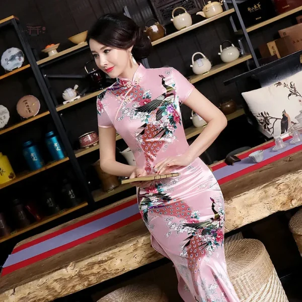 Robe au style japonais intemporel et élégant