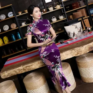 Robe élégante inspirée du style japonais