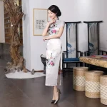 Robe au tissu fluide et délicat japonais