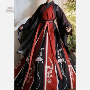 Robe élégante aux motifs japonais traditionnels