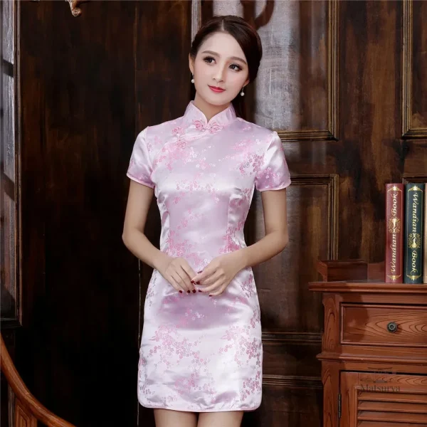 Robe japonaise chic parfaite pour les occasions spéciales