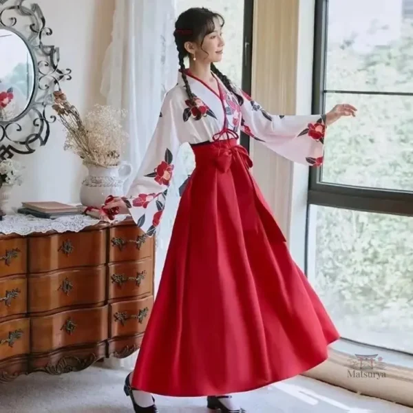 robe-japonaise-kimono-1 Robe Japonaise Kimono élégante et traditionnelle