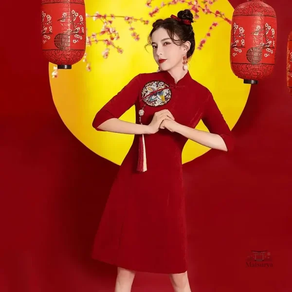 robe-japonaise-moderne-courte-1 Robe japonaise moderne courte élégante et tendance