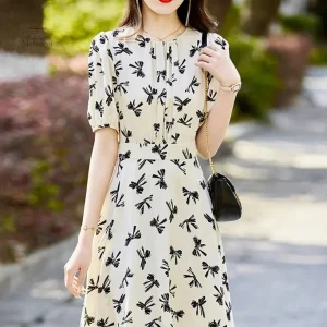Robe Japonaise Motif Noeuds