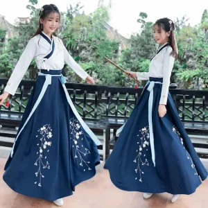 Robe Japonaise Élégante et Colorée