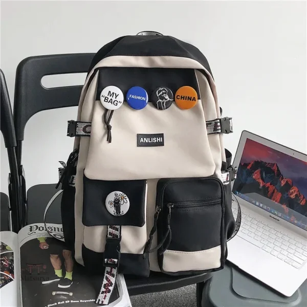 Sac Japonais avec compartiments spacieux et fonctionnels