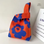 Sac tricoté japonais, parfait pour un look moderne