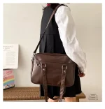 Sacoche japonaise pour étudiants au style moderne