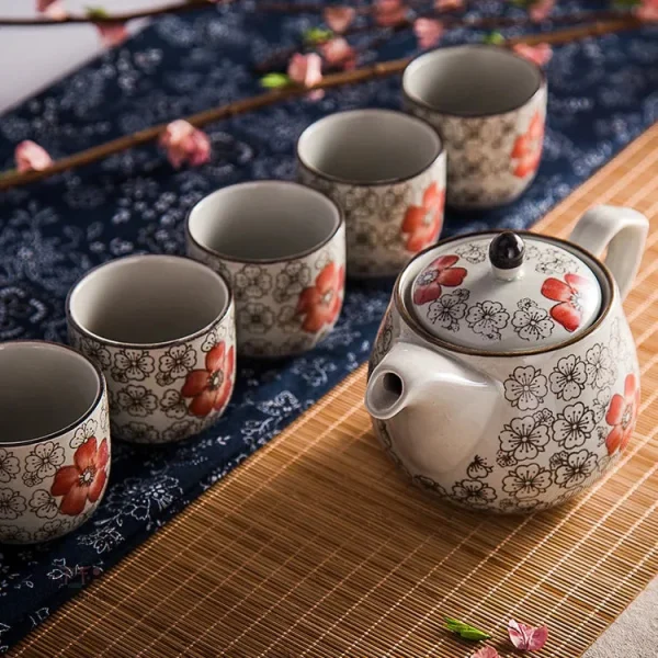 Théière en porcelaine design japonais