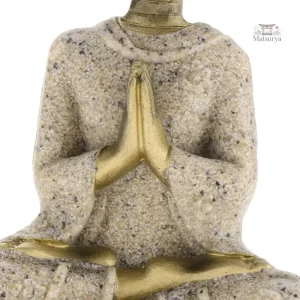 Détail d'une Statue Japonaise en Grès traditionnelle