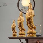 Guan Yin en position méditative