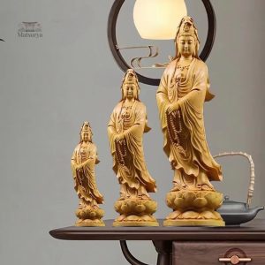 Guan Yin en position méditative