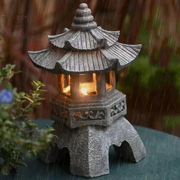 Lampe en statue japonaise, décoration moderne et artistique