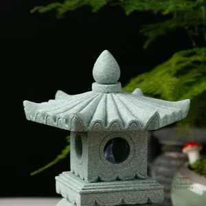 Artisanat japonais : lanterne en pierre