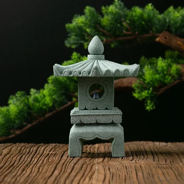 Lanterne de jardin inspirée de la culture japonaise