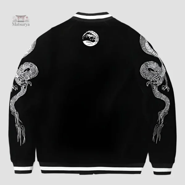 Veste sukajan inspirée de la carpe koi artisanale