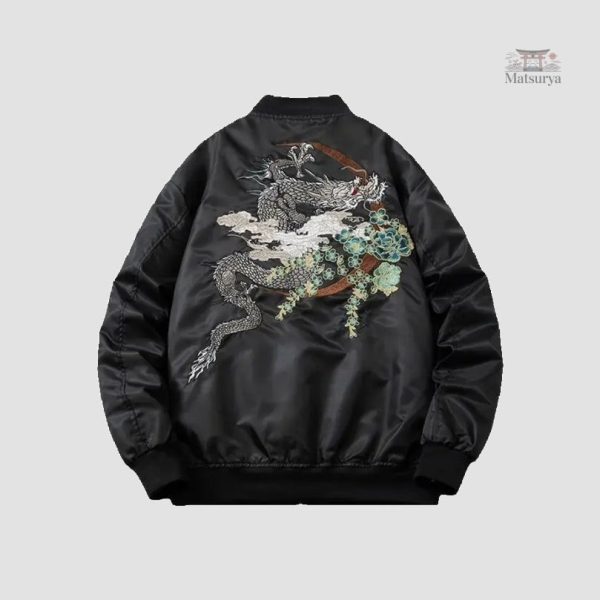 Veste Sukajan inspirée de la culture japonaise