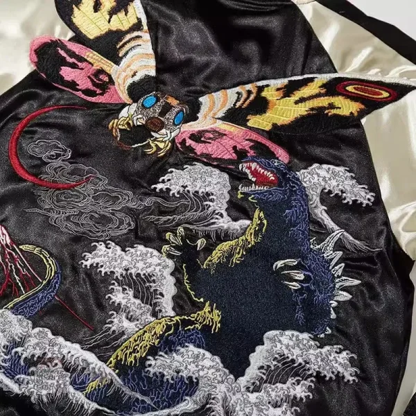 Sukajan unique avec illustration de Mothra